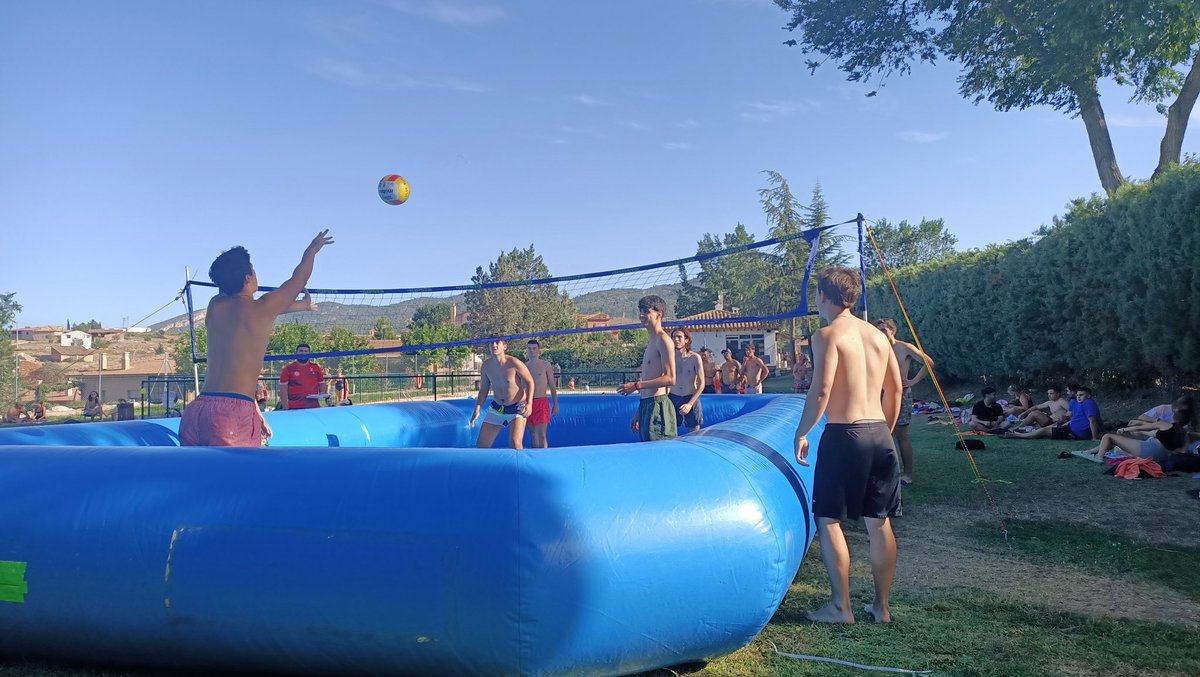 WaterVoley tweet media