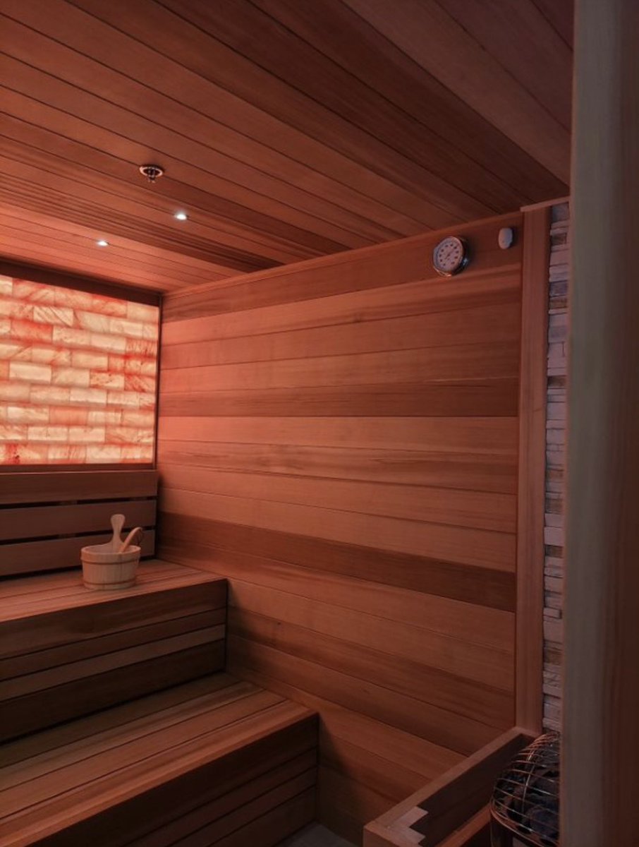 accurateind's tweet image. You never know what’s right around the corner 😌🔥