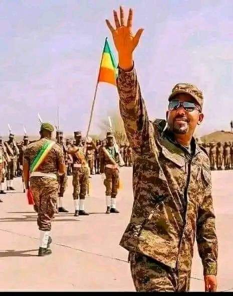 bereket12021664's tweet photo. ሪትዊት እናደረግ

ለጀግኖቹ ምን ቃል አለን!

በድጋፋቹ ገበሬ ያርሳል
ነጋዴ ይነግዳል
ተማሪ ይማራል
ዜጎች እንደፈለጉት ይንቀሳቀሳሉ
 በሀገር ጉዳይ ይወያያሉ /ይወስናሉ
ክብርና ሞገስ ለ #ENDF https://t.co/ECzyxNN5ay