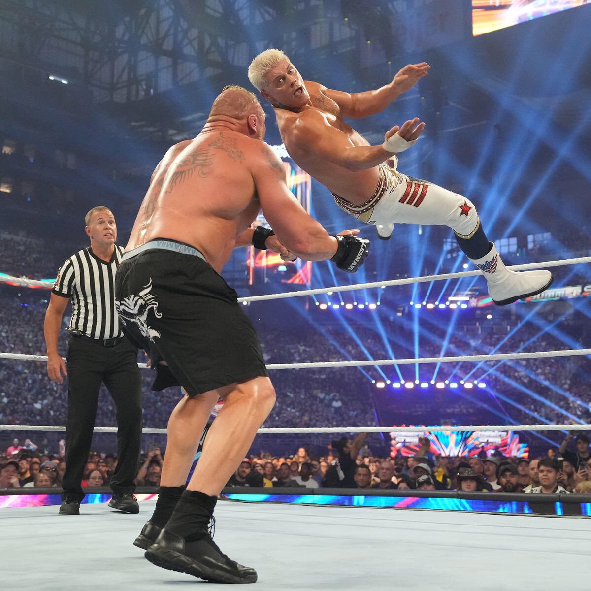 AndMyFatherSaid's tweet image. And whether Brock Lesnar likes it or not. I’ll never fear his presence.