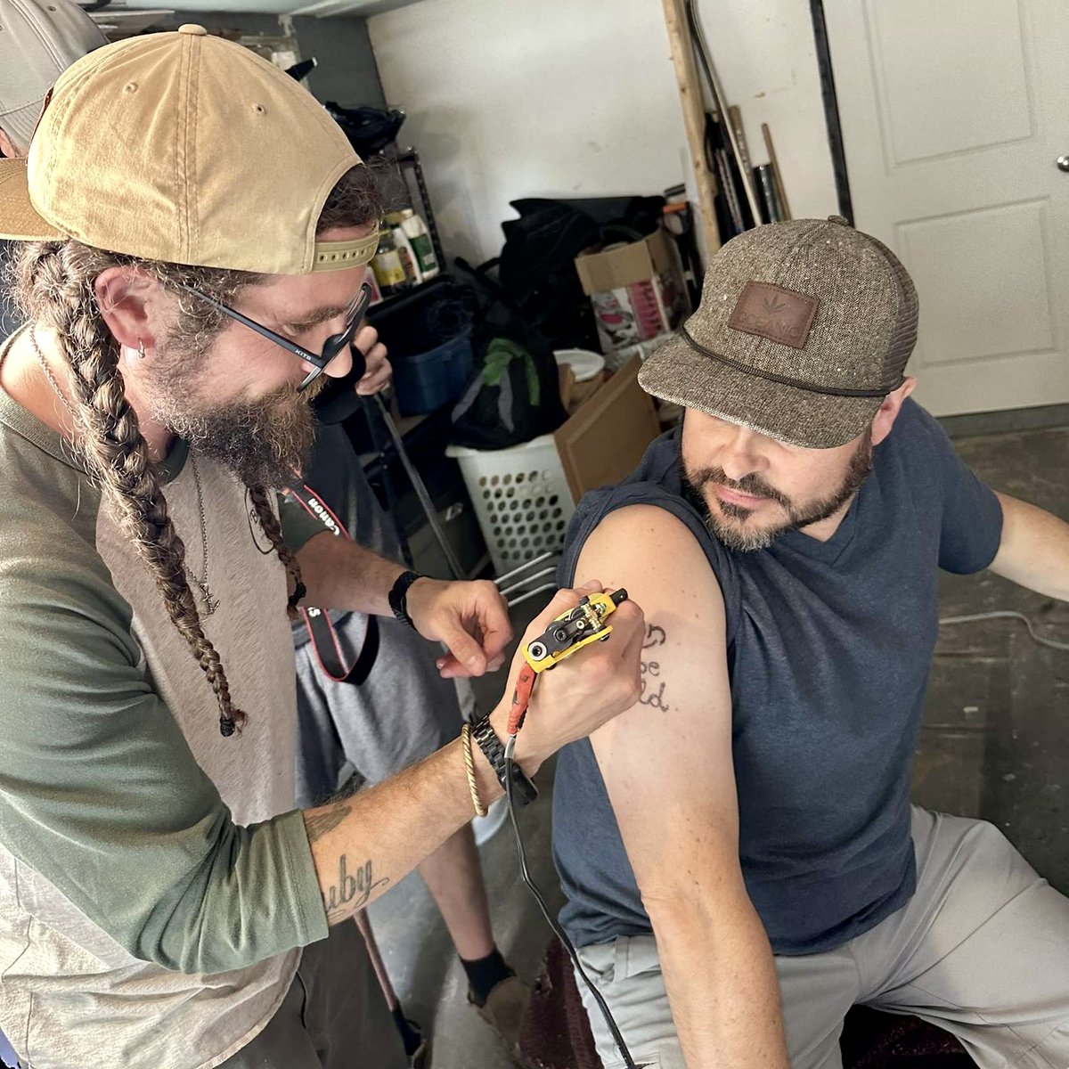 Some behind-the-scenes that were captured at a recent video shoot! 👀 🎥 ✨