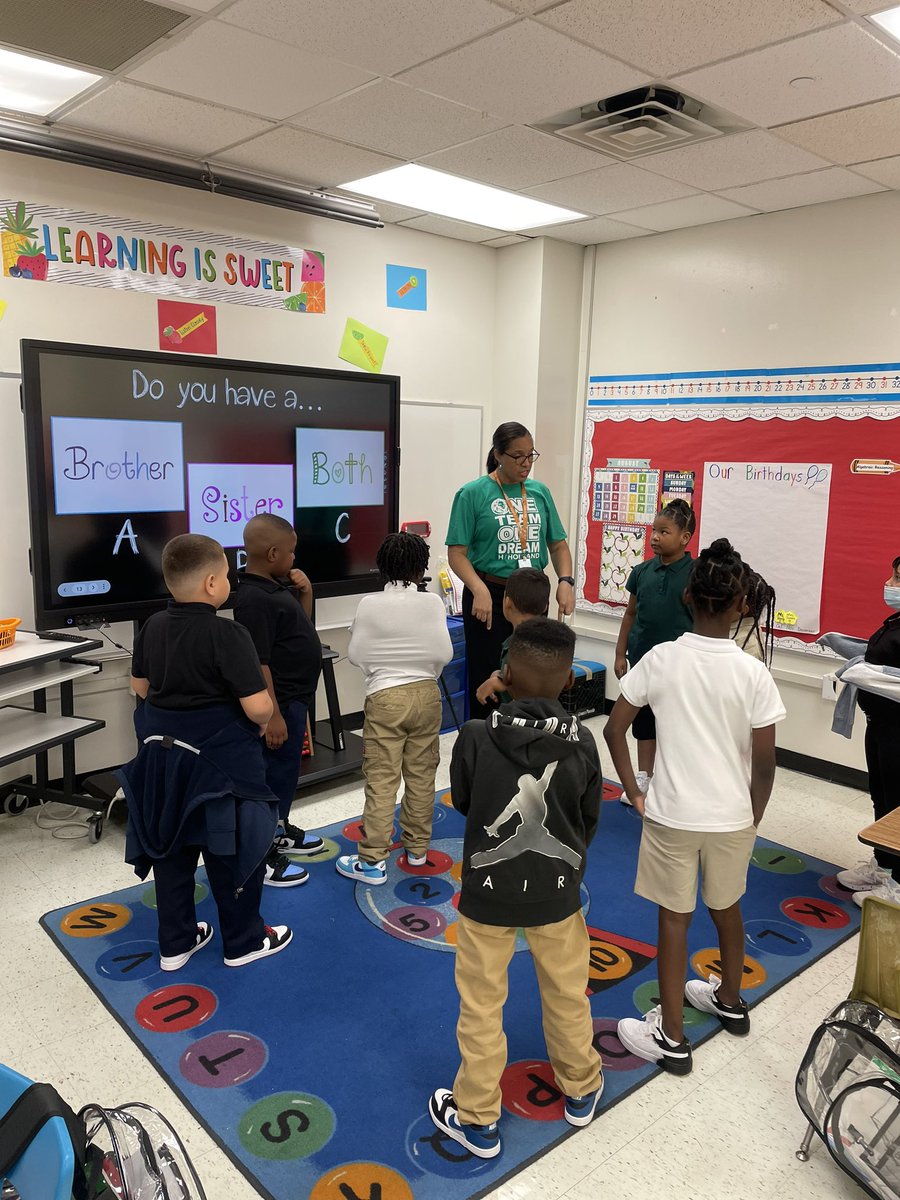 BEppsEducates's tweet photo. First Day Jitters?! Not for THIS 2nd grade team at @HollandAtLisbon! Relationship building, SEL, and BEST FIRST INSTRUCTION were evident in ALL they did today 🎉 Kudos 2nd grade! @S_C_McDonald @LTamayoDISD @ICanReadDallas @Mo1Ramirez @MurilloDebbie1 @DrElenaSHill @HildaCRobinson https://t.co/MQkTQVnqj0