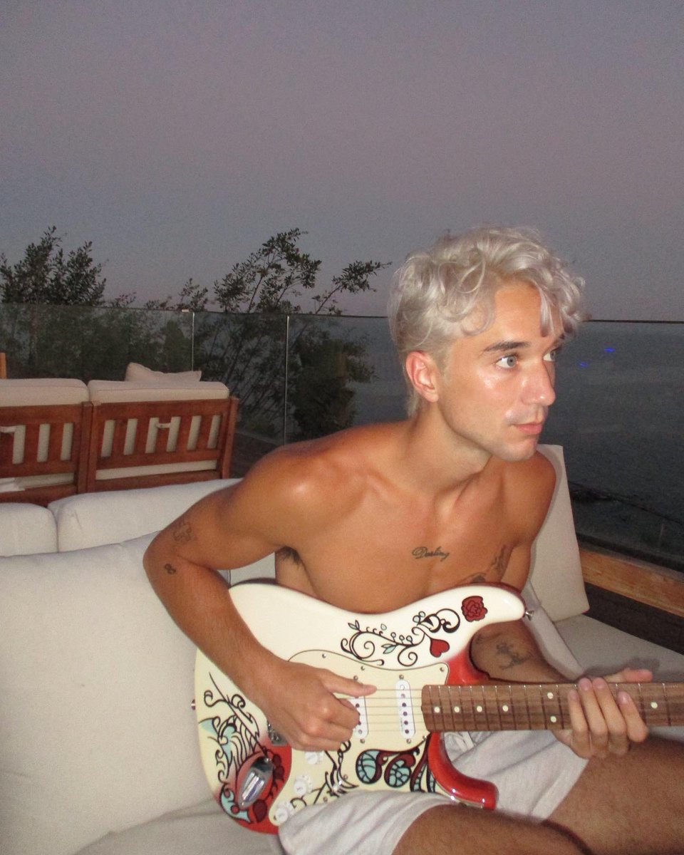 Daniel Seavey tweet media