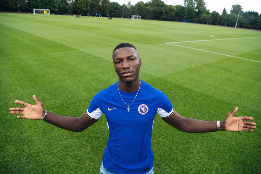 CFC_Janty's tweet photo. 🚨 Chelsea fans let's celebrate the signing of Caicedo by following each other. 

LIKE this tweet, REPLY and FOLLOW everyone! https://t.co/xFLZoFaSog