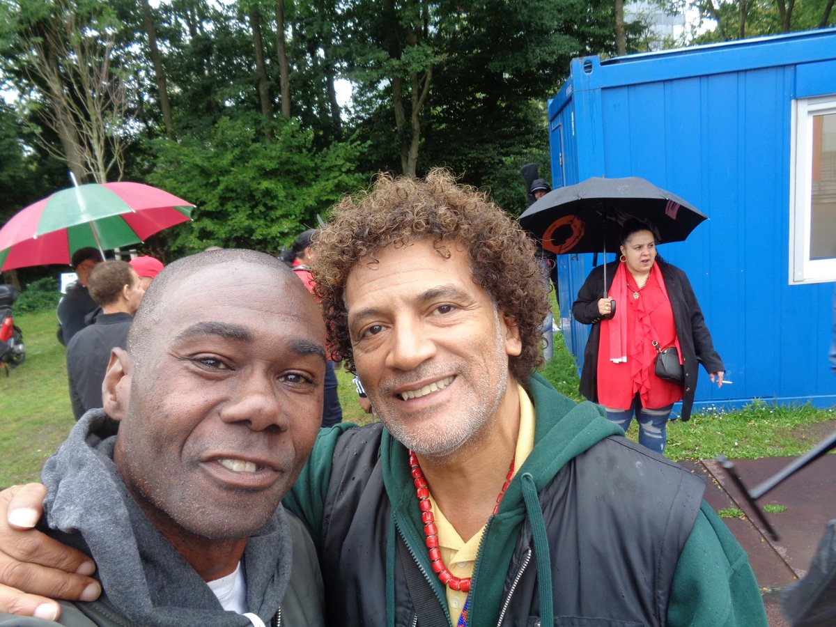 mikey mike@amsterdamzuidoost with the legendary dj and rapper all star fresh aka guan elmzoon
<a href="/AllStarFresh/">All Star Fresh, Guan</a> 
<a href="/adamzuidoost/">Amsterdam Zuidoost</a> 
#allstarfresh1988dmcworldfinals 
#classicmaterial
#toffegast 
#kingbee 
#numarkmengpaneel
#backbydopedemand
#guanelmzoon 
#rapper 
#producer 
#legendarydj