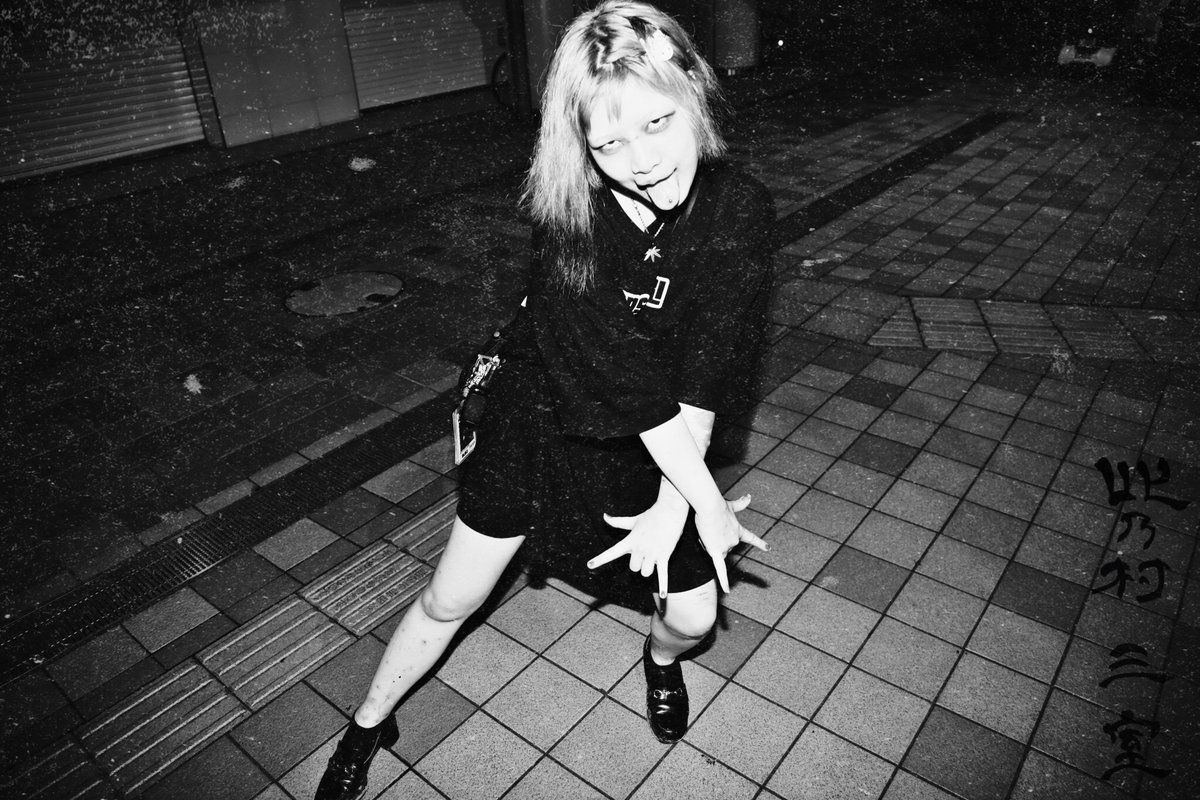 003angura_gf's tweet photo. STOP GIRL.
被写体: 遠藤らゔロウ @UkkutsunoAi
#thestalin #ポートレート #5dm2 https://t.co/byFsHeOCej