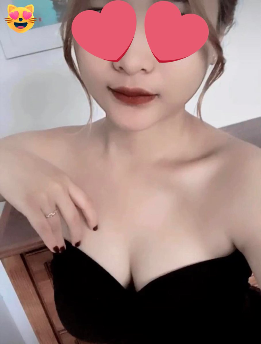 dieuhuyen2000's tweet photo. Lên cho mấy anh zai cần tìm bạn tình kv hà nội🥰!!! https://t.co/AR6uPRMx56