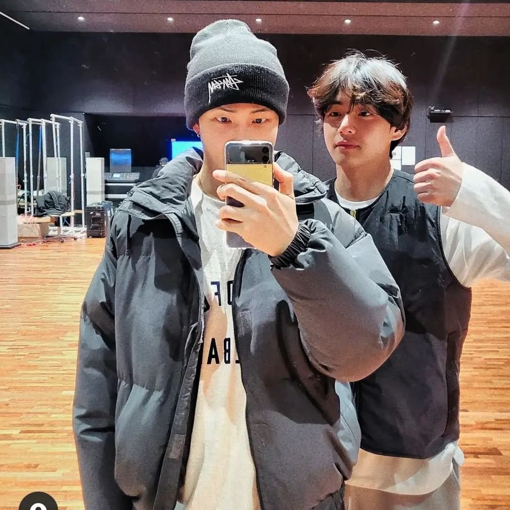 BanBam11111's tweet photo. brother forever ~v~
#BTS #BTSARMY https://t.co/e8n0oZXcY8