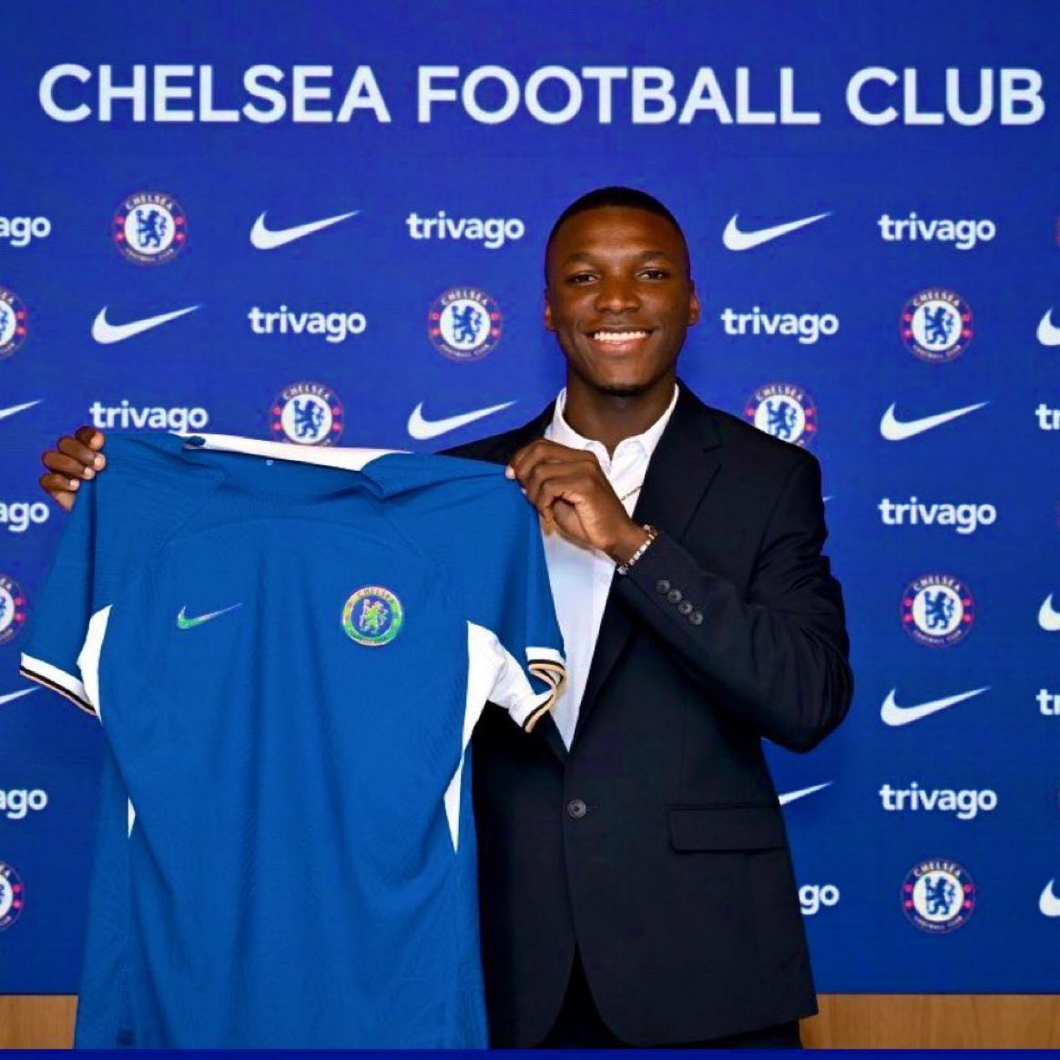 Tunnykvng's tweet photo. Welcome to Chelsea, Moises Remilekun Caicedo 🇪🇨💙 https://t.co/xSPXqjzKcc
