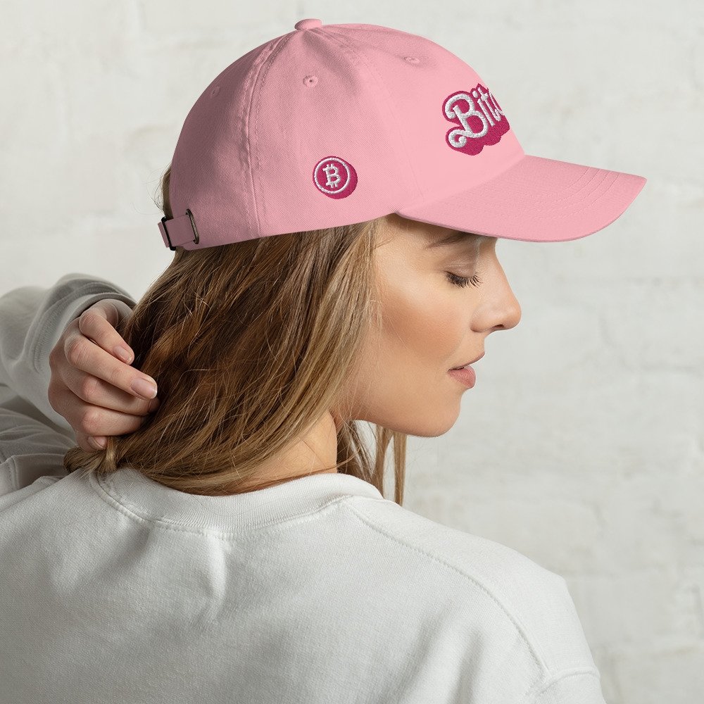 ArtHackMe's tweet photo. Was feeling inspired by all the #Bitcoin    #Barbie    posts on CT.

Get your Bitcoin Barbie hats, shirts, and mugs here.
https://t.co/gPDDrdKdxd

In a band or make music? We've got album artwork and merch designs too.

#crypto #btc #merch https://t.co/OGKHmPObba