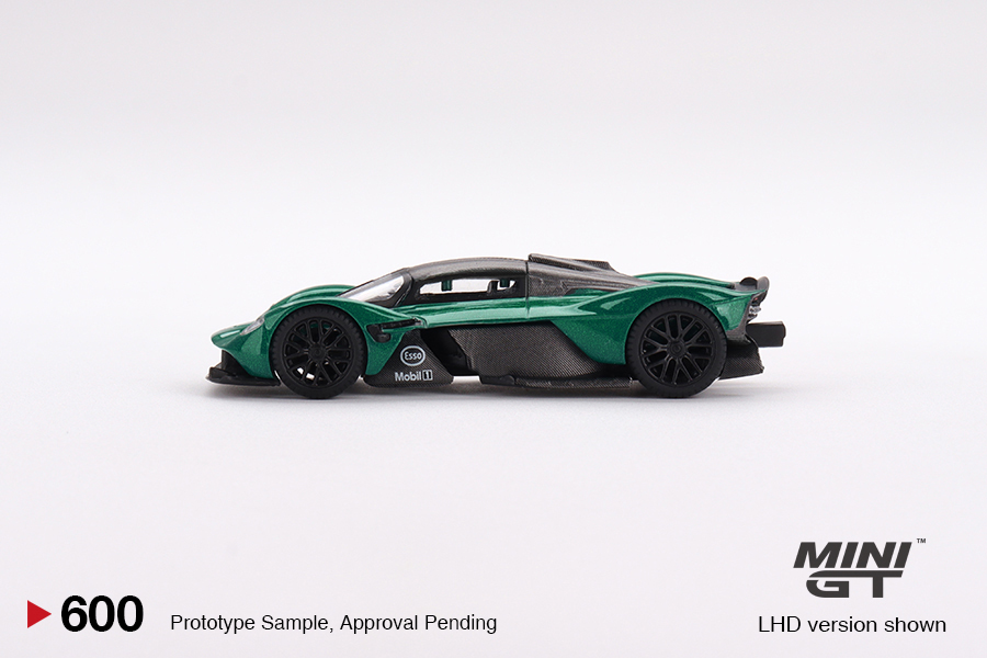 MINI GT New Items on Pre-order! 🟢 MGT00600 Aston Martin Valkyrie