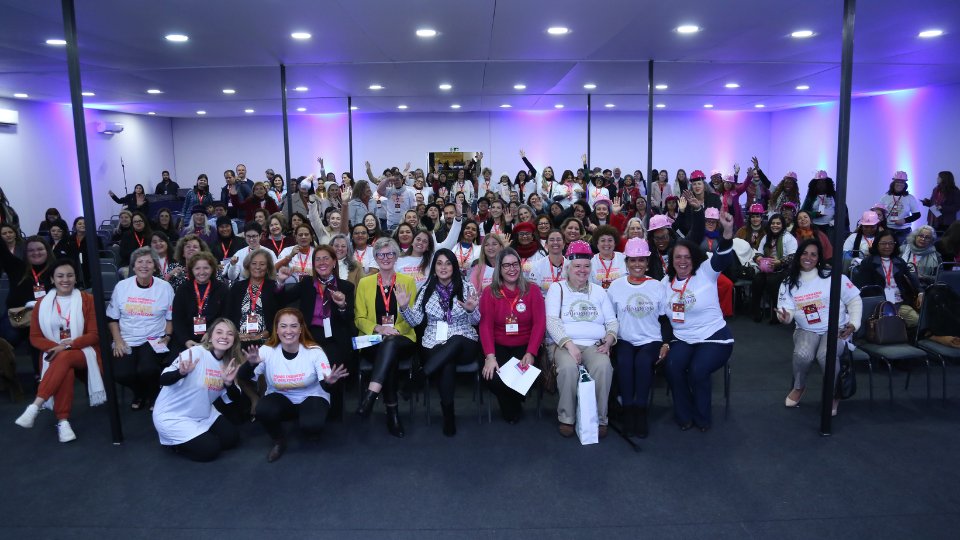 Na programação da 78ª Semana Oficial da Engenharia e da Agronomia (Soea), organizada pelo Confea, entre 08 e 11 de agosto, em Gramado (RS), um dos destaque foi o Painel Mulher. 
Leia a matéria completa em: crea-mg.org.br/node/6455