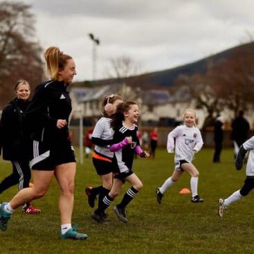 fairydeanrovers's tweet photo. 😊 GFR Girls are 🔙 on ⬇️ 

🗓️ MONDAYS from 04.09.23

👧🏻 P1 -P3 
⏰ 4:30pm - 5:30pm

👧🏻 P4 -P7 
⏰ 5pm - 6pm

🏟️ Netherdale Stadium

#GETINVOLVED ❤️⚫️ https://t.co/uwiLutktA1