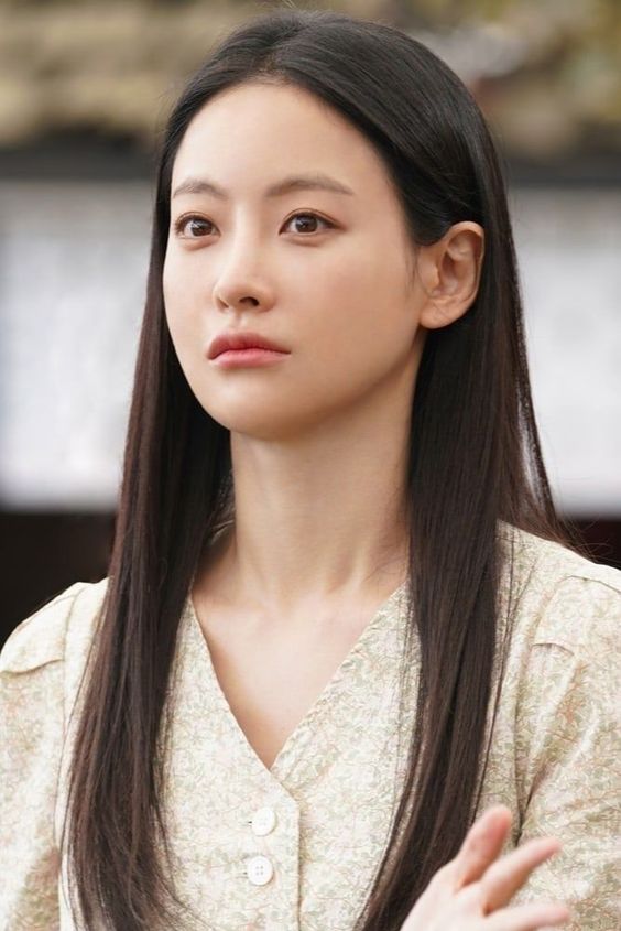 DramasKing00's tweet photo. Nunca se rindan, luchen por sus sueños tal y como lo hizo nuestra Oh Yeon Seo y lograran cosas que ni ustedes mismos se imaginan. #OhYeonSeo #LUV #KPOP #kdrama #kdramatwt #dramasking https://t.co/UanXOfEkgQ