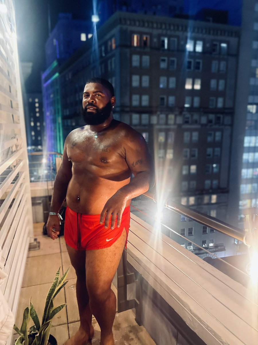 Tonightornever tweet media