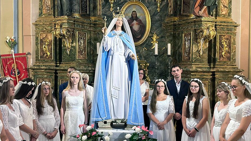 radiofara's tweet photo. #AbpJózefMichalik: Celem ziemskiego życia jest niebo. Tam jest zarezerwowane dla nas miejsce. Nie upierajmy się, żeby wybrać piekło, bo to naprawdę słaba perspektywa – mówił w homilii abp Józef Michalik, który przewodniczył Eucharystii w Kalwarii Pacławskiej.
@EpiskopatNews https://t.co/IY6yFEHEEa