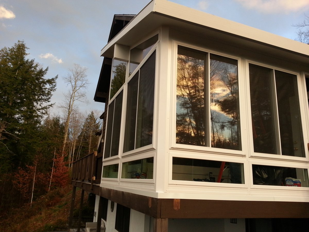 clearviews73260's tweet image. Enhance your living experience, while increasing the value of your #home with a Four Seasons Sunroom by Clearview. 🏠💰

#Addspace, add light, add comfort. Make your home feel like paradise year-round by calling us today! 🏝

📲603-750-7577

pulse.ly/o07weu1xo5

#sunroom