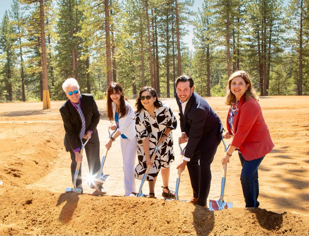 California Community Colleges tweet media