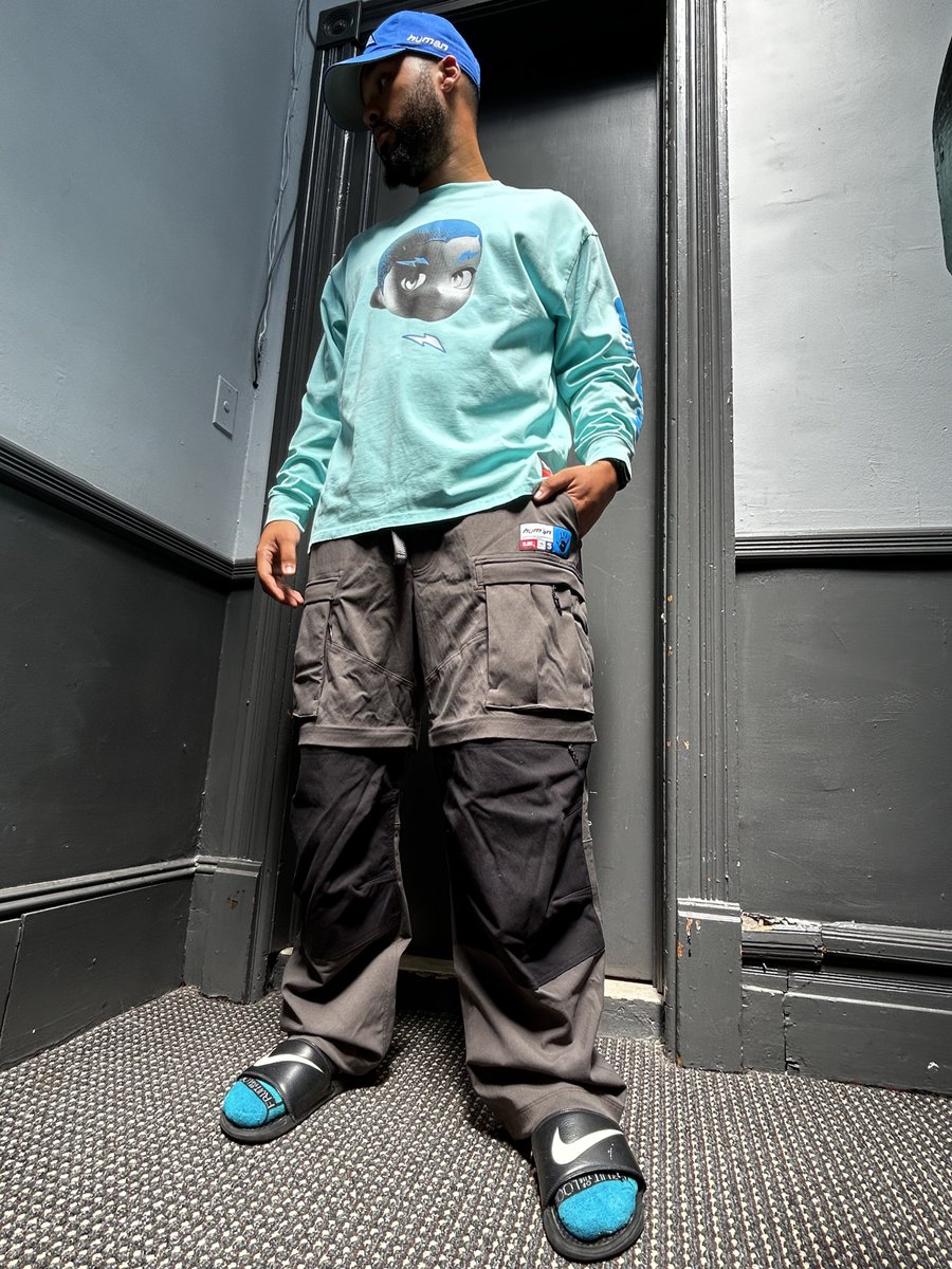 UncleHODL's tweet photo. #SZN1 pant shorts acquired 😈

Just one piece of the fit left to go 🫡 https://t.co/iY6Q9m6rxf