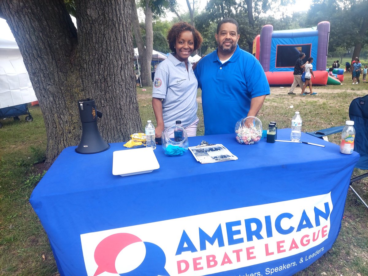American_Debate's tweet photo. On August 12, we proudly served as a community partner @CMBrooksPower Annual Family Reunion. We gave out cold drinks, candy and chips, and free raffles for gift cards for back to school. #DebateChangeLives #Debate4All #DebateforAll #ADLEVENTS #DebateinthePark #PowerOfDebate https://t.co/R14OY1F9gU