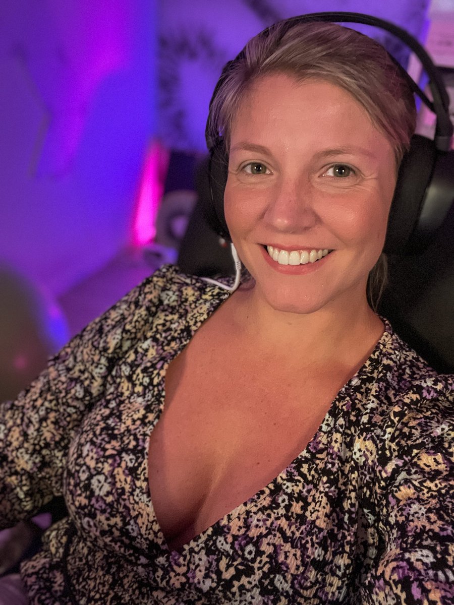 Heute starten wir übrigens wirklich ins GTA RP!

Wirklich. Wirklich.

Twitch.tv/kiwyxtreme

#twitchde #streamer #gtarp