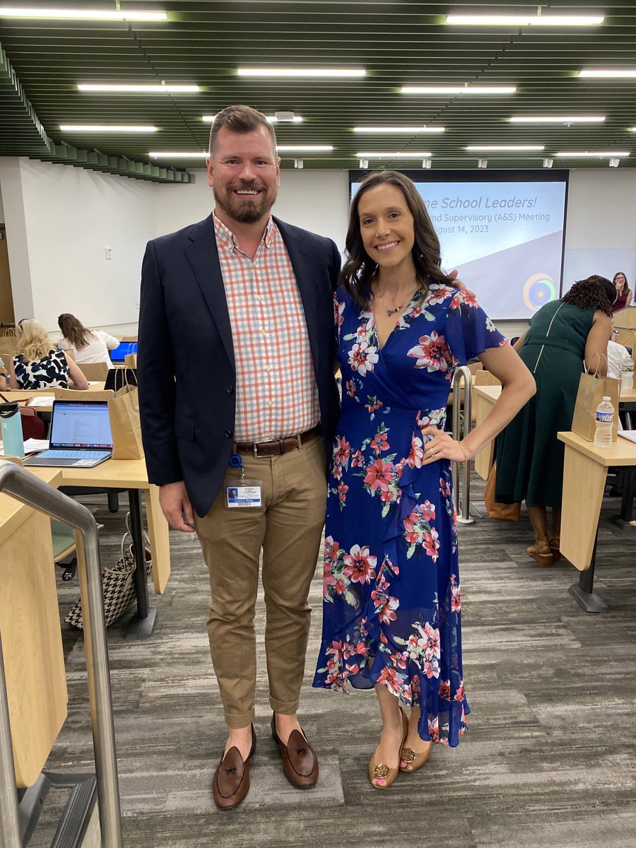 Stephanie Dinga tweet media