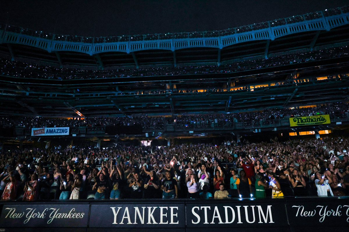 New York Yankees on X: Today's Yankees-Diamondbacks game that was  rescheduled due to the forecast of sustained inclement weather will be  played on Monday, September 25, at 1:05pm at Yankee Stadium.   /