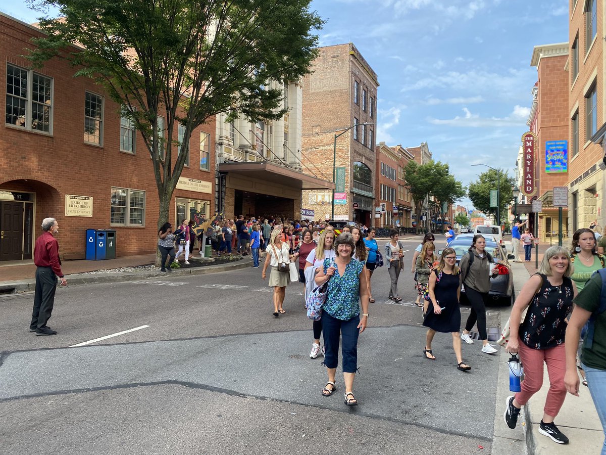 Diana Gray tweet media