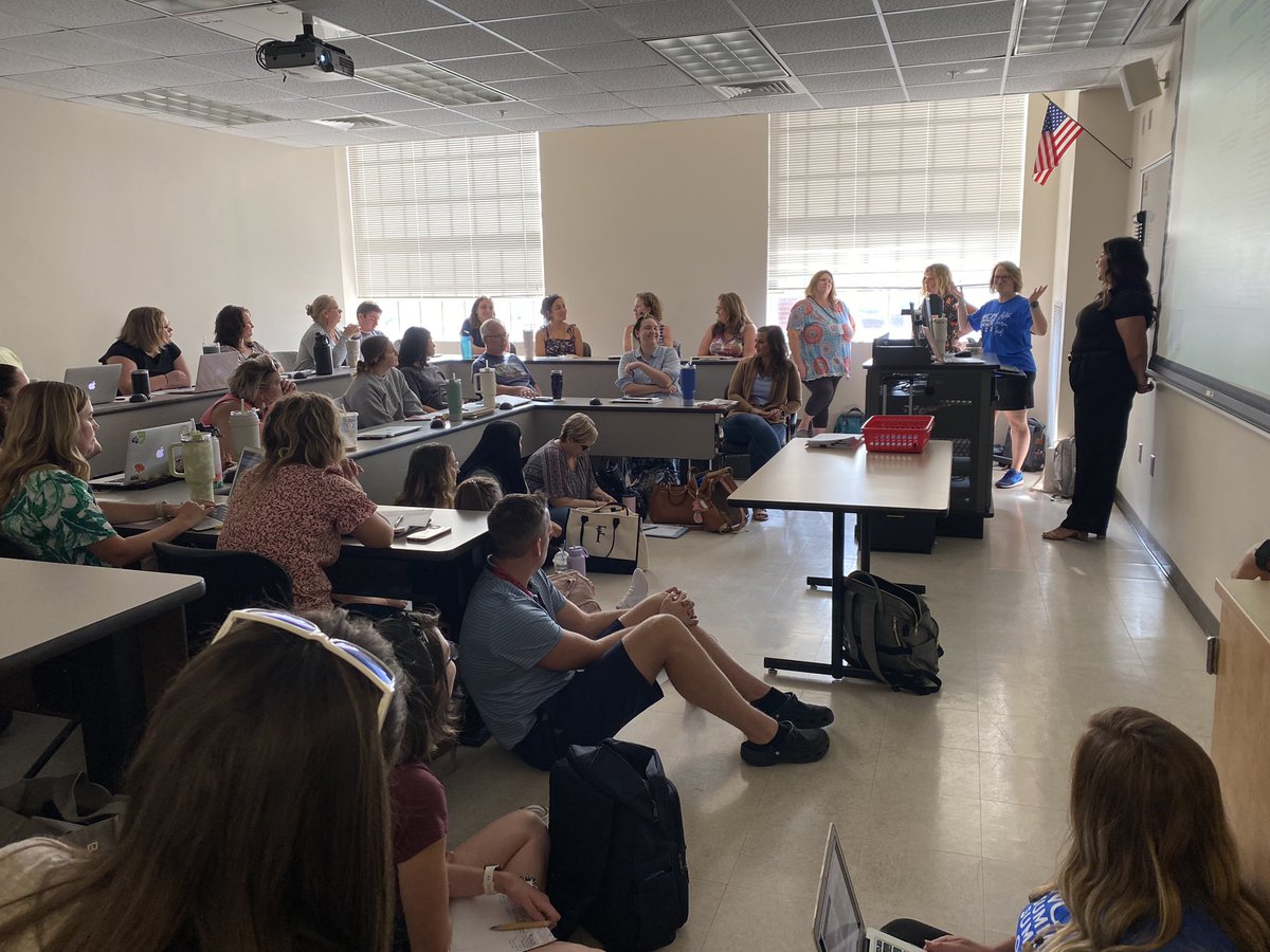 Diana Gray tweet media