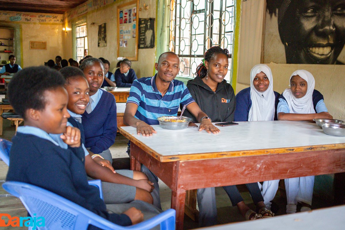Power of collective #responsibility.
 
End of term 2 it was realized that 90% of our students #improved. One of the causes is having an adult mentor who with love holds the students #accountable for their role.

<a href="/svito7/">Dr Sylvia Vito</a> <a href="/USEmbassyKenya/">U.S. Embassy Nairobi</a>
 #DarajaGirls #GirlsEducation #GirlPower