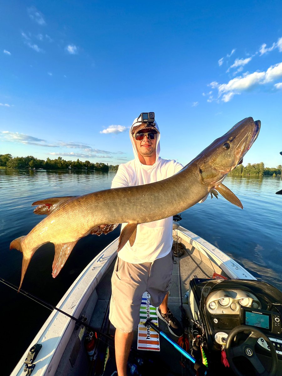 After countless casts and an unwavering determination, we finally broke free from the struggle and found ourselves hooked into three beautiful Muskie! Yesterday, my friends and I embarked on a mission to conquer these elusive giants of the waters. #musky #muskie #muskyfishing