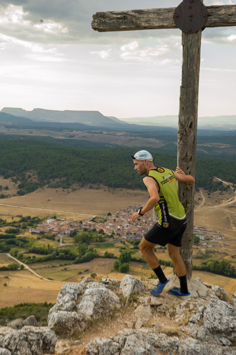 José Antonio Bellido del <a href="/Todovertical/">CLUB  TODOVERTICAL</a> es el nuevo campeón de la Subida al Pico de Navas y con sus 18,53 consigue la segunda mejor marca de la historia de la prueba #trailrunning