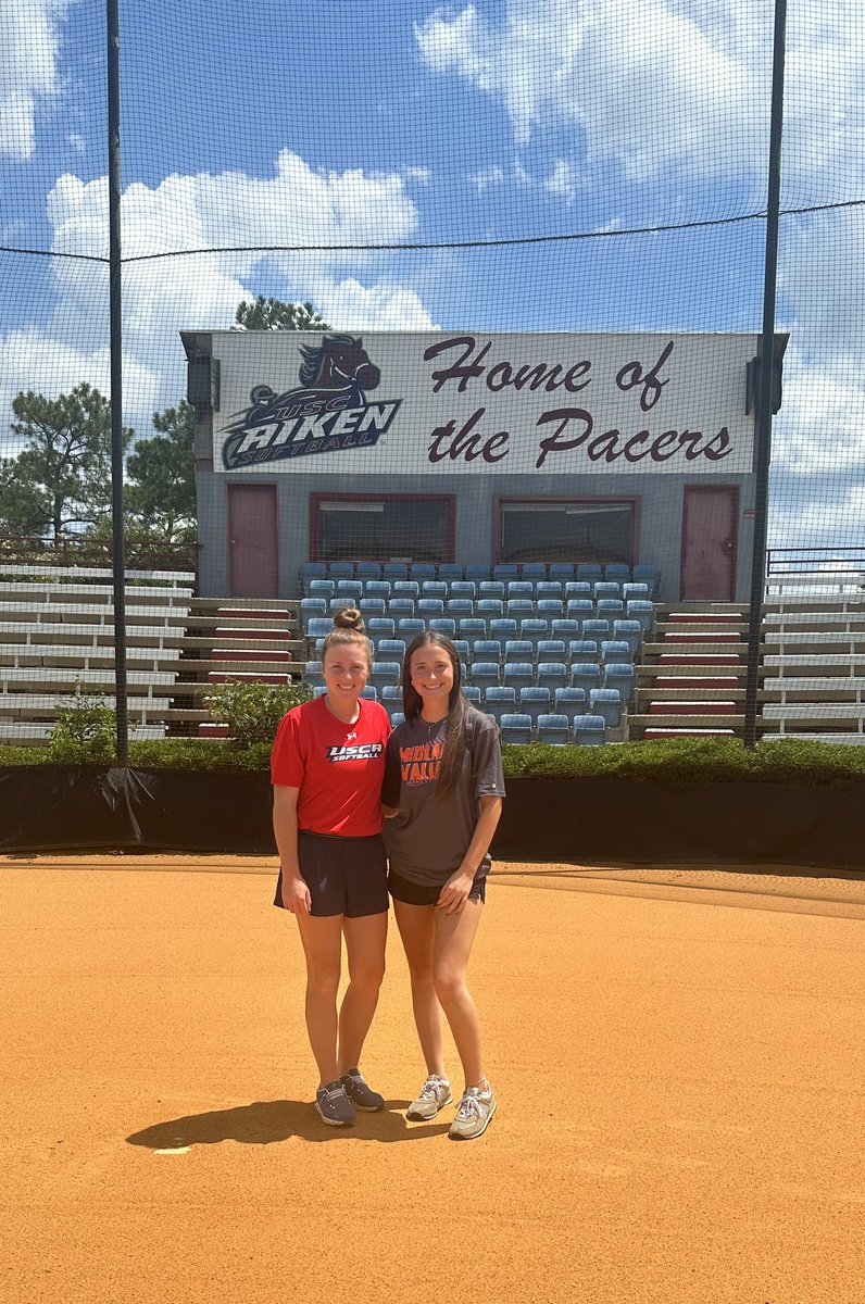 I had an amazing visit with USCA today. Thank you <a href="/CoachpooleU/">CoachPoole_USCA</a> and <a href="/AliciaDorgan/">Alicia Dorgan</a> for showing me around!