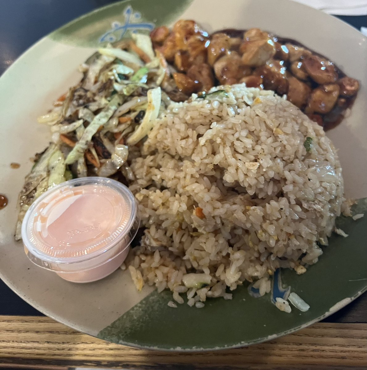 I feel so special I was just treated to #Hibachi for lunch 😋🥢🍚🔥🔥🔥 #Kampai #Stonecrest #AtlantaEats 😋🫶🏾🤎