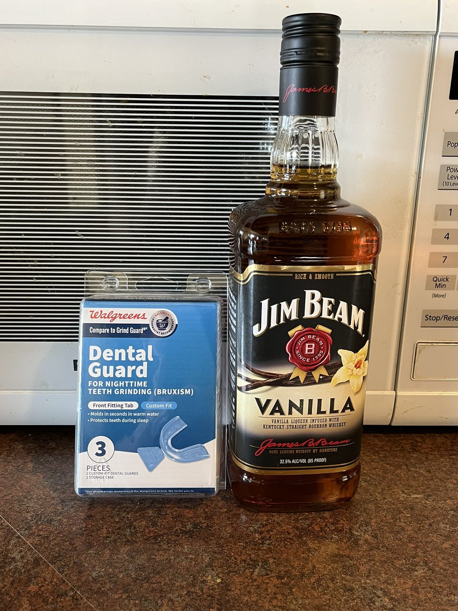 mattcstock's tweet photo. Finished my back to school shopping. #librarylife #libraryland https://t.co/1xsawGFkNJ