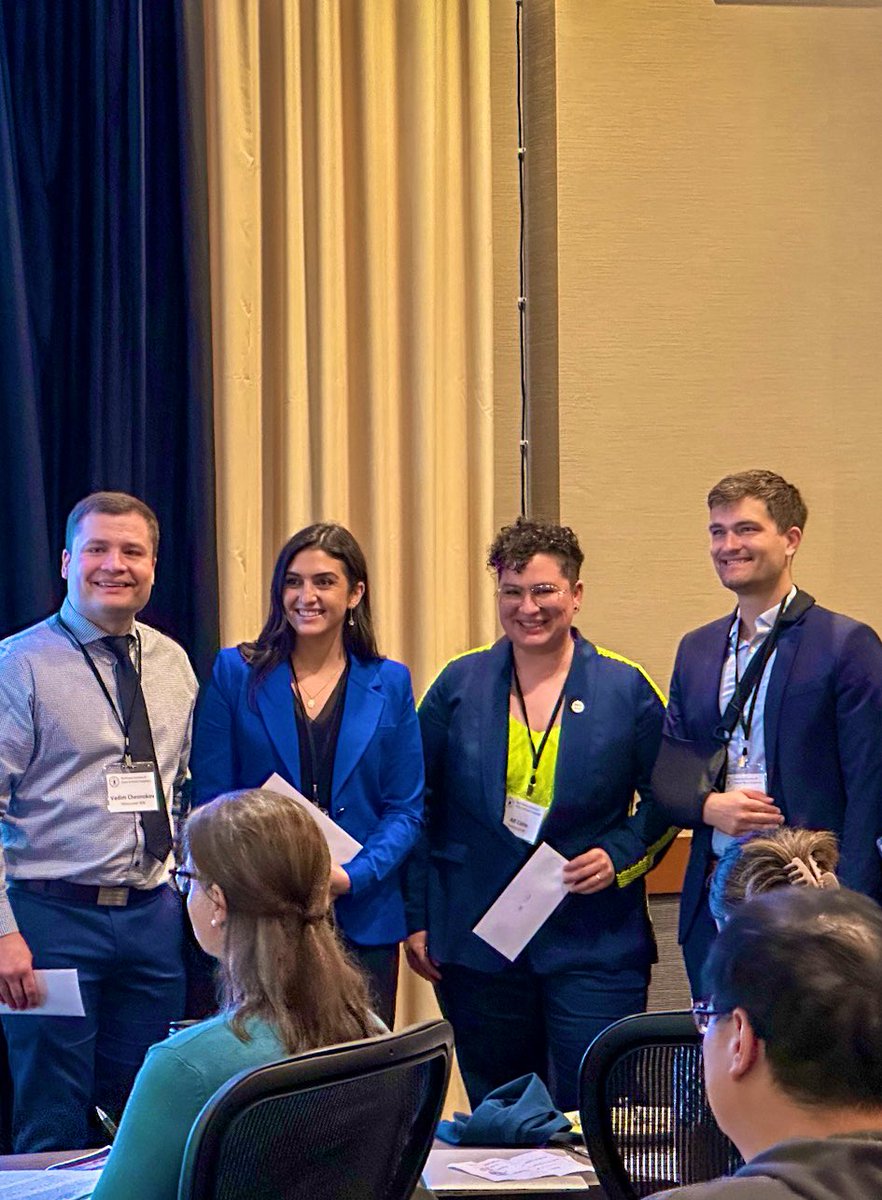 taylorjtkennedy's tweet photo. Thankful for the opportunity to present part of the ethics symposium at the NWS Colorectal Surgery conference and meet so many incredible future colleagues. https://t.co/cf8wGq4nCz