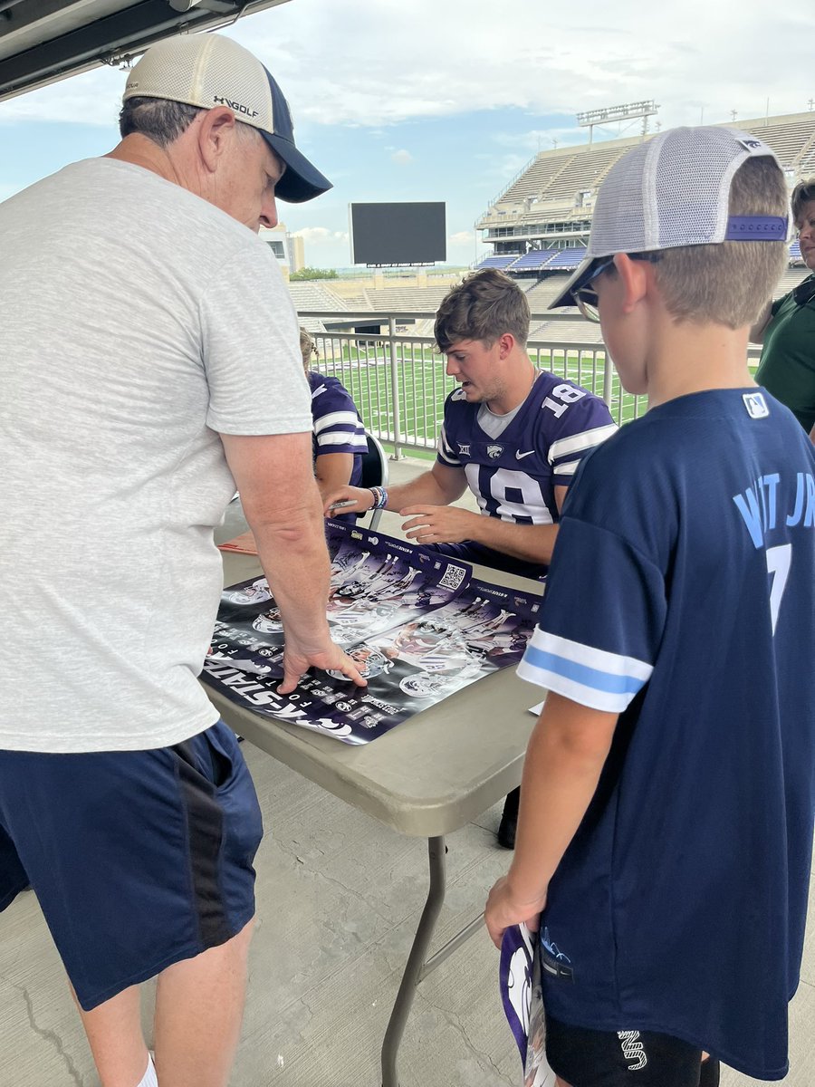 Jean Rush tweet media