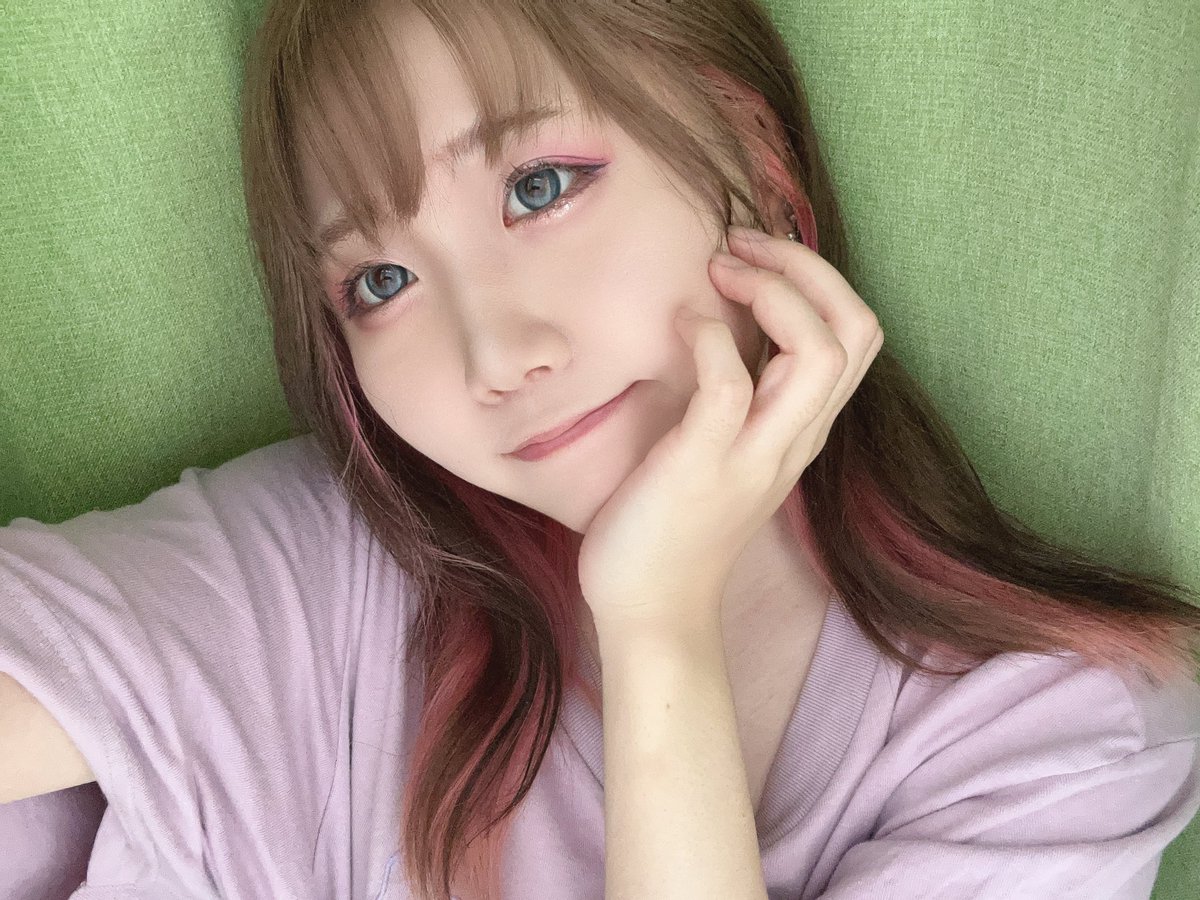 Gumitanman's tweet photo. おはよん☀️
天気悪いし朝早いけどPONCHOお待ちしてます🌟🥺
観覧なんと無料なのです🥺
きょうもがんばってこな〜 https://t.co/3B4RKVKib5