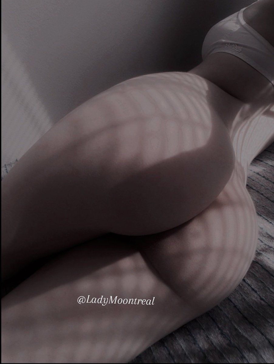 ladymoontreal's tweet photo. Ven y cómeme el culo por favor
.
.
.
#nsfw #nsfwtwtًً  #nsfwtwtًًًٌٌٍِّ  #teen #caliente #hot #horn #horny #culo #ass #linda #seminude #nalgona #rt #contenido #RTしたnrさんで気になった人お迎え https://t.co/WmVhI6lNUy