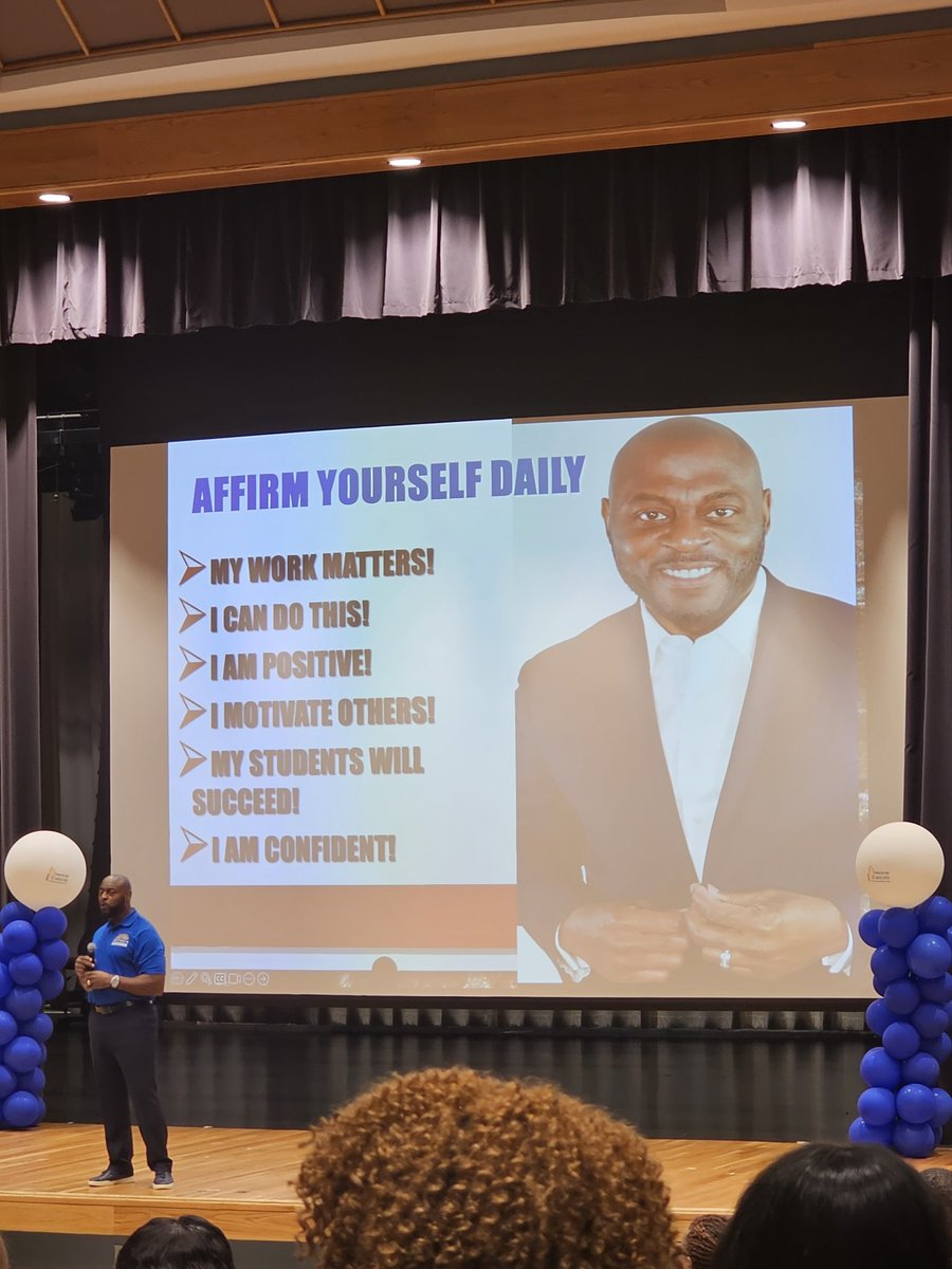 DWilliamsPPSsci's tweet photo. Within the past week, I've had some great opportunities to grow professionally. There's so much to share with a limited number of characters! 😂 Just know I truly enjoyed learning with other leaders! #PPSBridgeBuilders @PortsVASchools @nicscud @hmeducate @SLMillaci @ebracyPPS https://t.co/n9y24OffNL
