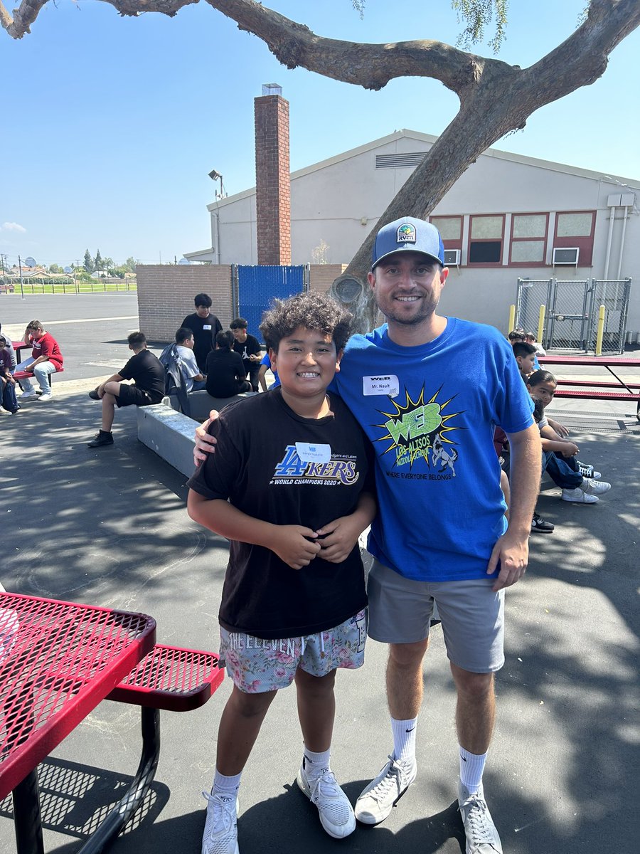 We are back! We are back! We are so back! Welcoming our new 6th graders at WEB orientation! 

Our WEB leaders under the guidance of Mrs. Dufresne did a fantastic job showcasing our campus culture! 

@TmaganaLAM  <a href="/laurengoodner/">Lauren Goodner</a> 

Also, excited for Nakano #3! <a href="/PantherPrincip2/">@PantherPrincipal</a>