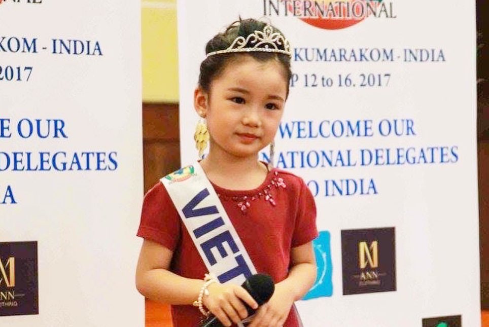 d46habibi's tweet photo. Beauty Pageant Japonが
取り扱っている
送り出す世界のコンテストです。

Junior Model International 2017

インドのコーチンにて
世界大会
ワールドファイナルが開催されました。

#JuniorModelInternational

#jmi
#kids
#india
#kidsmodel
#model
#contest
#talentshow
#worldcontest https://t.co/NamZlA8Een