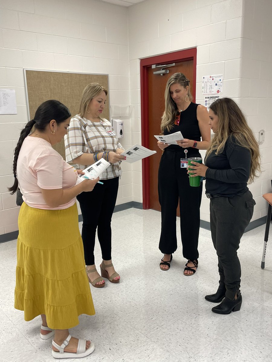 Revving up Review and Retention with social studies teachers in Sharyland ISD. Great day of engaging strategies. Thanks @SISDmedia for the opportunity. #studentengagement #activelearning #purposefulpd with @s3strategies