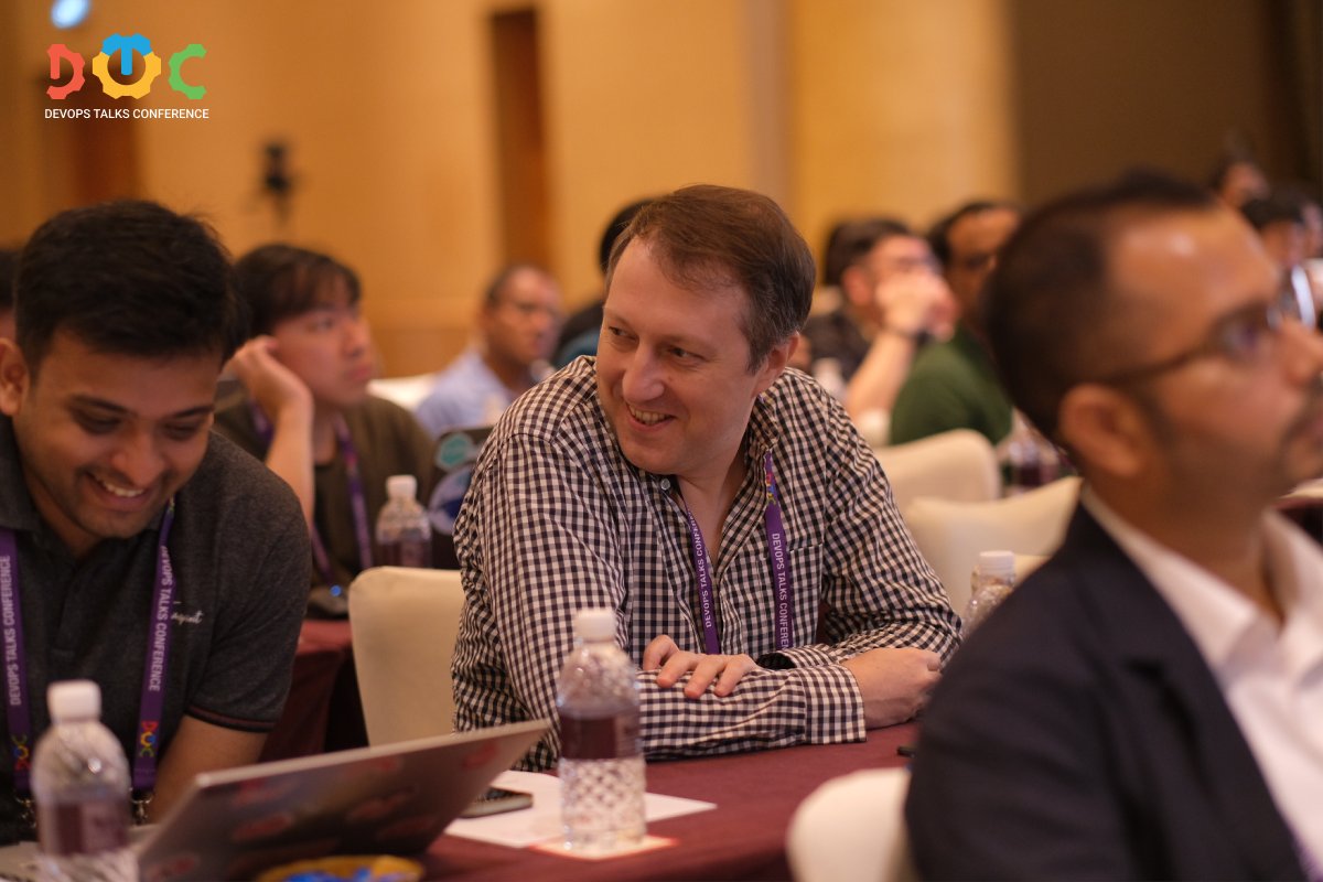 DevOpsTalks's tweet image. Last day to book your tickets with the added bonus entry into our prize draw!! Some of the highlights include an autographed copy of "Investments Unlimited" by John Willis & additional tickets for you & your best #DevOps buddies to join us at DOTC SG 23.
devops.talksplus.com/singapore/devo…