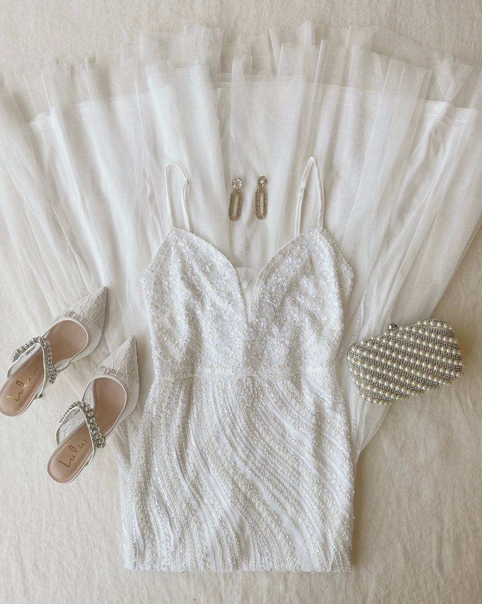 lulusdotcom's tweet image. our Enchanted Nights Sequin Maxi and you were mermaid for each other 🩵🧜‍♀️ shop this stunning bridal look now at lulus.com #lovelulus #mermaidcore #weddingdress