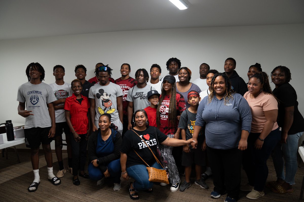 Titans Community tweet media