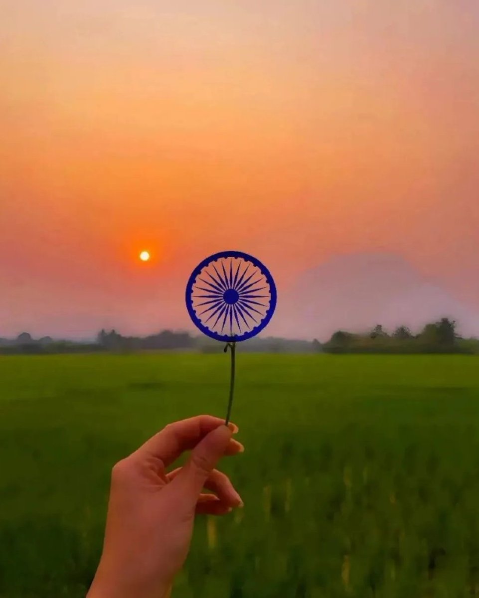 Julfikardavid's tweet photo. Happy independence day to all...thank you to all d warriors who fought for us n sacrifices their life... grateful n thnqful for all what they have done for us 🙏
#the real freedom is the freedom of mind !!
#HappyIndependenceDay
#happy77 https://t.co/kxq6TwauVH