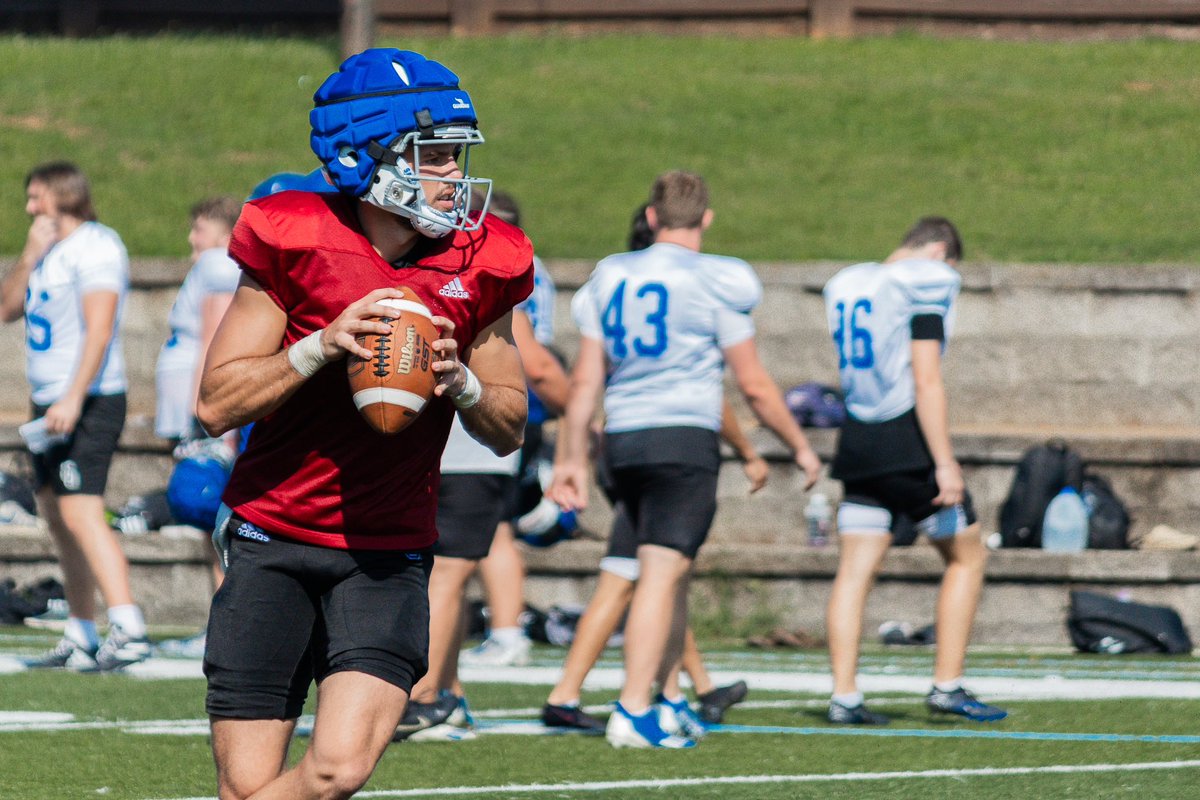 Shorter_FB's tweet photo. Week ✌️ is underway! 

#17Days | #CampSzn https://t.co/KA8I7m006x