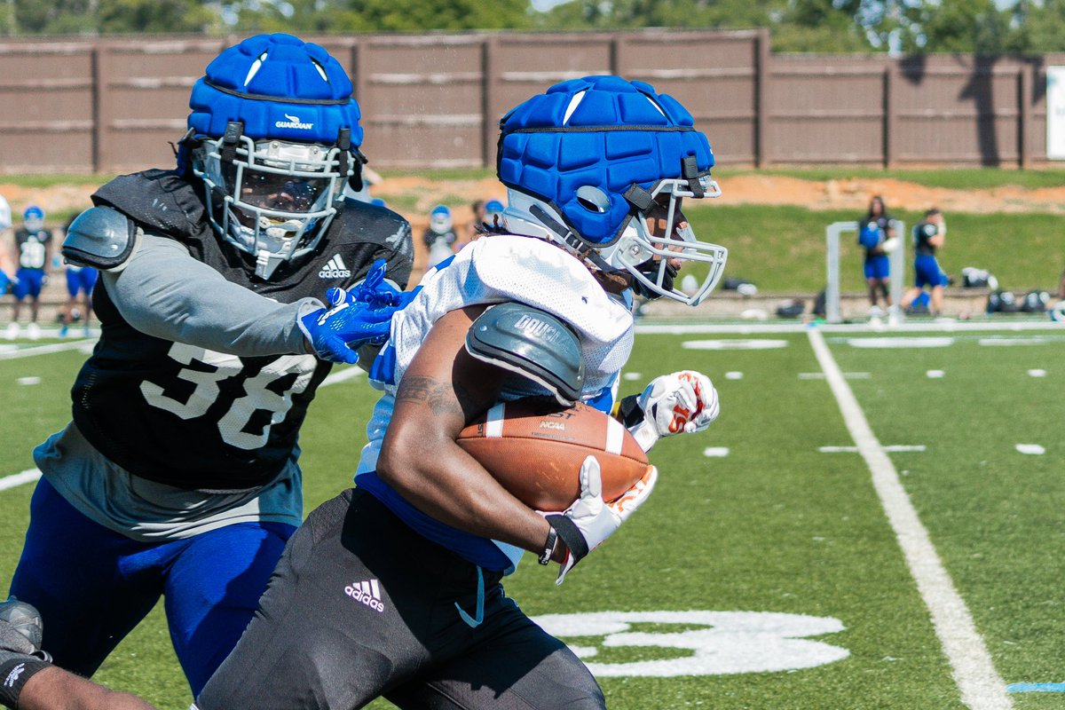 Shorter_FB's tweet photo. Week ✌️ is underway! 

#17Days | #CampSzn https://t.co/KA8I7m006x