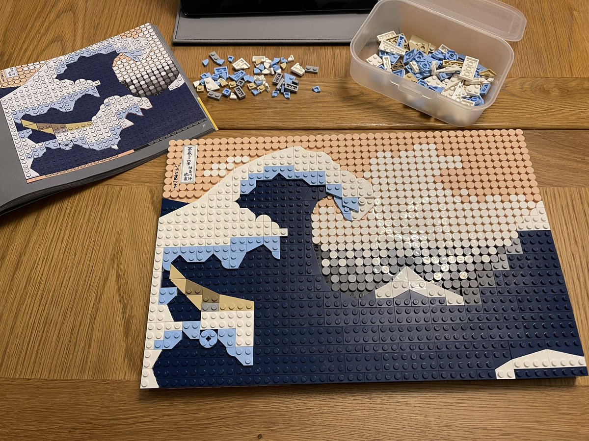 Alphabet (@lphabetmonkey) on Twitter photo We out here building #lego #legoArt #hokusai #theGreatWave We out here building #lego #legoArt #hokusai #theGreatWave
